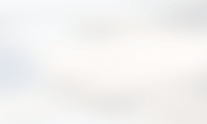 易烊千玺和宋佳摘下金鸡奖的那一刻，影人们的微表情才是一场大戏